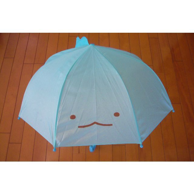値下げ中●子供用耳付き傘・すみっコぐらし　とかげ・雨の日が楽しい・新品・未使用品 キッズ/ベビー/マタニティのこども用ファッション小物(傘)の商品写真