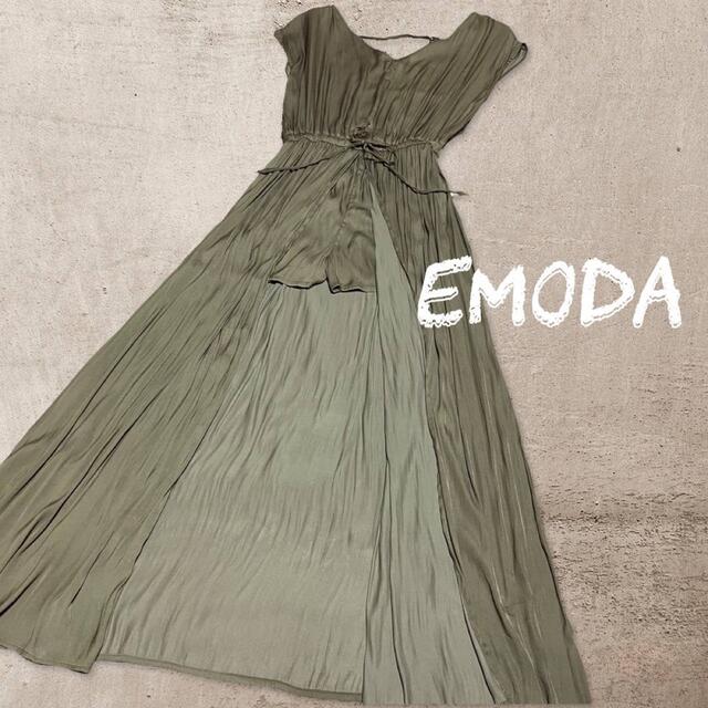 EMODA(エモダ)のEMODA ディープスリットマキシワンピース レディースのワンピース(ロングワンピース/マキシワンピース)の商品写真