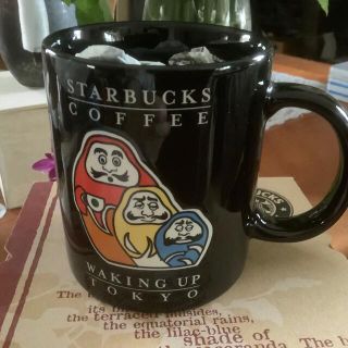 スターバックスコーヒー(Starbucks Coffee)の　　スターバックスのダルマ縁起が良いですね(●´ω｀●)(グラス/カップ)