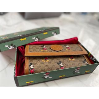 グッチ(Gucci)の【N様専用】ミッキーGUCCI 財布 箱付き 新品未使用(財布)