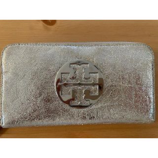 トリーバーチ(Tory Burch)のTORY BURCH シルバー長財布(財布)