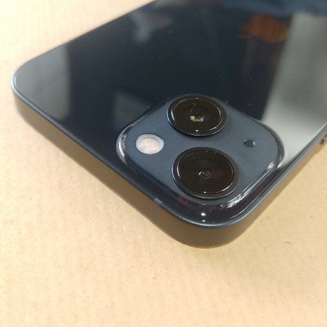 iPhone 13 128 SIMフリー ほぼ新品