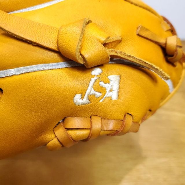 MIZUNO(ミズノ)のミズノ マキシバース Mラベル 一般用 オールラウンド用 ソフトボールグローブ スポーツ/アウトドアの野球(グローブ)の商品写真