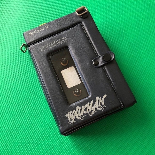 整備済完全動作品 SONY WALKMAN TPS-L2 初代ウォークマン 初期 整備済完全動作品 SONY WALKMAN TPS-L2 初代ウォークマン 初期