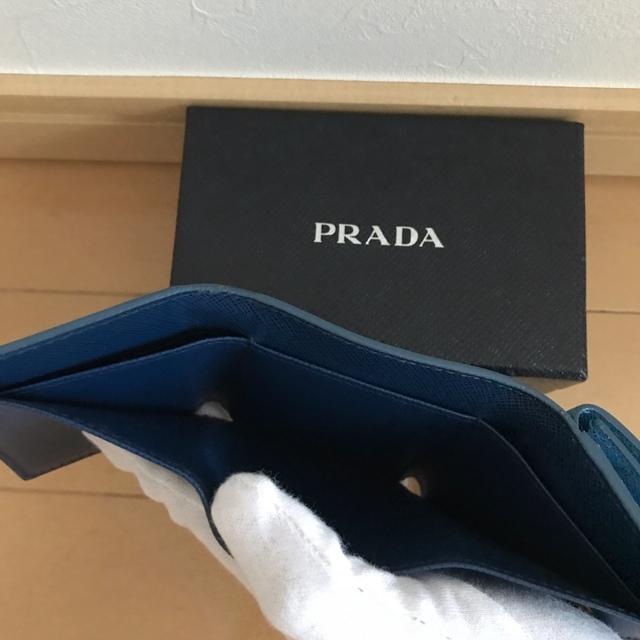 西日本産 極美品 PRADA プラダ 三つ折り財布 サフィアーノ バイカラー
