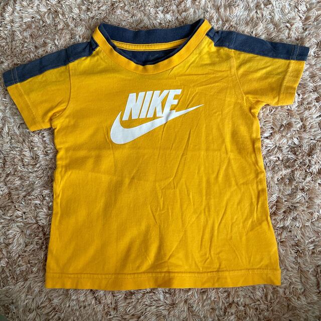 NIKE(ナイキ)のフーセンウサギ　NIKE  Tシャツ　80 キッズ/ベビー/マタニティのベビー服(~85cm)(Ｔシャツ)の商品写真