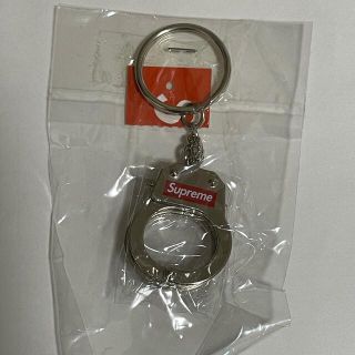 シュプリーム(Supreme)のSupreme handcuffs keychain  手錠 キーホルダー(キーホルダー)