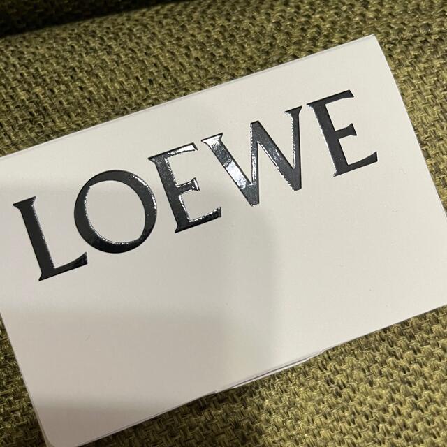 LOEWE(ロエベ)のロエベ♡ オードゥパルファン　ロエベ001 ウーマン　ロエベ001マン コスメ/美容の香水(ユニセックス)の商品写真