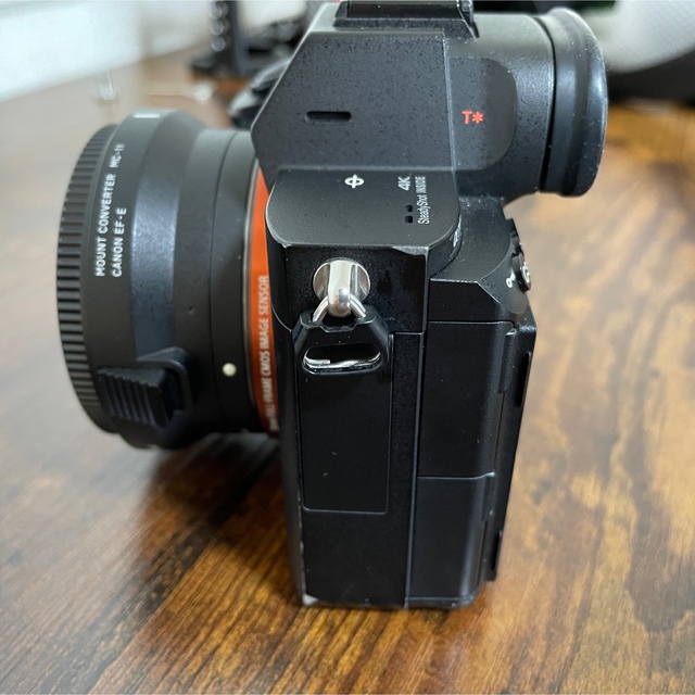 SONY(ソニー)のa7iii SONY ソニー　フルサイズ　ミラーレス一眼カメラ　本体のみ スマホ/家電/カメラのカメラ(ミラーレス一眼)の商品写真