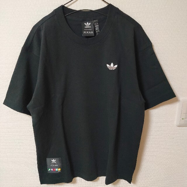 adidas(アディダス)のアディダス PIXAR 半袖Tシャツ ピクサー トイストーリー バックプリント メンズのトップス(Tシャツ/カットソー(半袖/袖なし))の商品写真