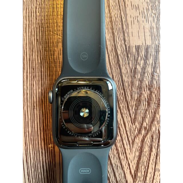 Apple Watch(アップルウォッチ)のApple Watch Series 4 GPS 40mm スペースグレイ メンズの時計(その他)の商品写真