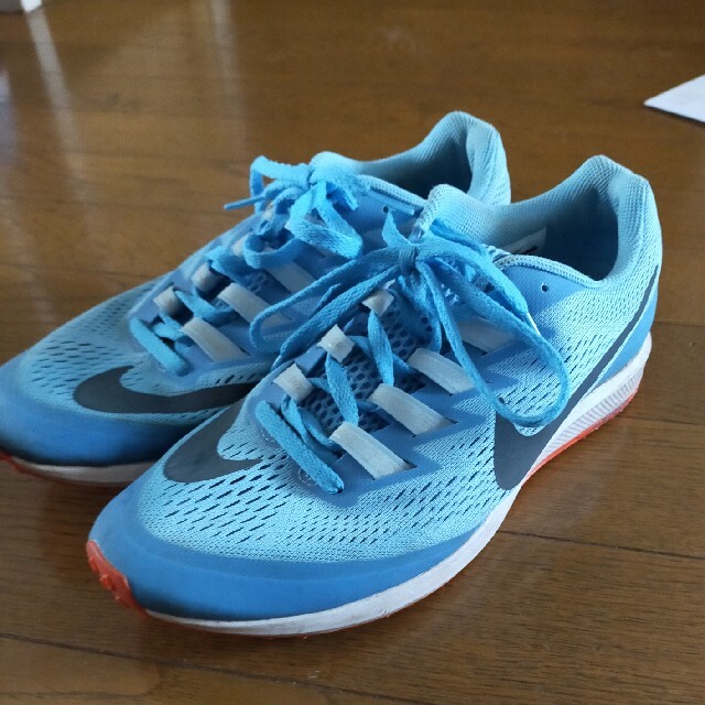 NIKE - NIKE スポーツシューズ ランニングシューズ 水色、青色、オレンジ、レディースの通販 by ぺこ's shop|ナイキならラクマ NIKE - NIKE スポーツシューズ ランニングシューズ 水色、青色、オレンジ、レディースの通販 by ぺこ's shop|ナイキならラクマ