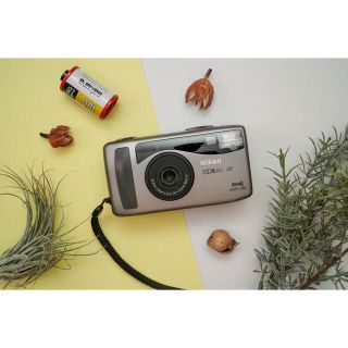 ニコン(Nikon)の【フィルムカメラ】Nikon Zoom 310 AF　チタンシルバー(フィルムカメラ)