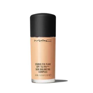 マック(MAC)のスタジオ フィックス フルイッド SPF 15(ファンデーション)