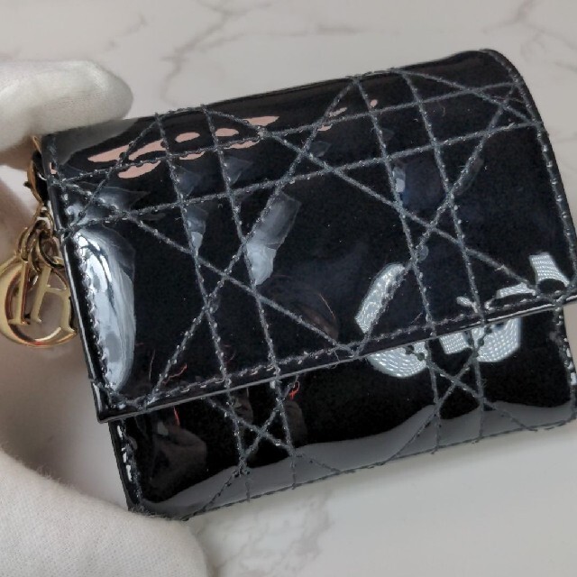 【美品】Christian Dior 折り財布 カナージュ エナメル ネイビー