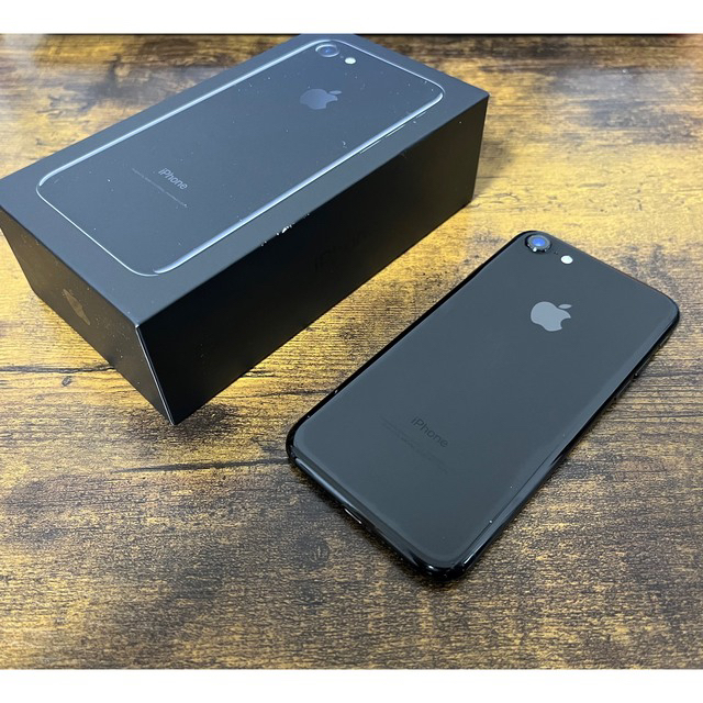 iPhone7 ジェットブラック　256GB