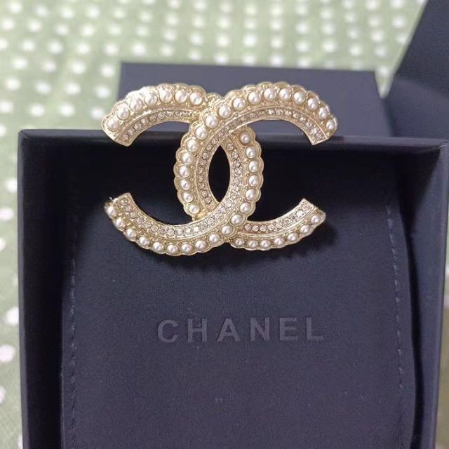 ブランド CHANEL ブローチの通販 by Y.'s shop|シャネルならラクマ ...