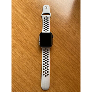 アップルウォッチ(Apple Watch)のアップルウォッチ　Apple Watch NIKE SE GPSモデル　44mm(腕時計(デジタル))