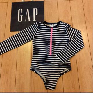 ベビーギャップ(babyGAP)の新品★ 90cm gap 水着　ラッシュガード　オールインワン　ボーダー(水着)