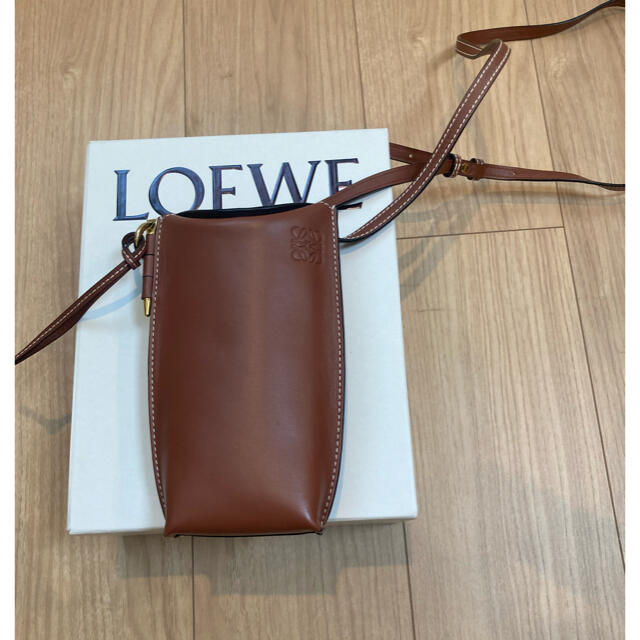 loeweロエベ  ゲートポケット