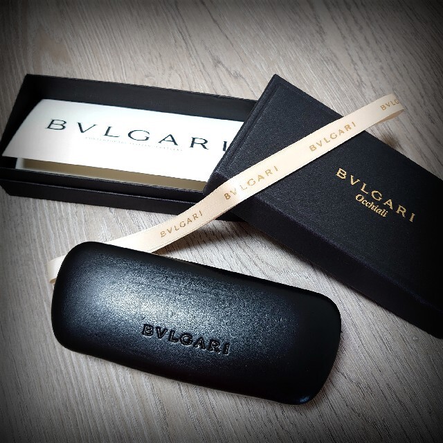 BVLGARI(ブルガリ)のBVLGARI ブルガリ　サングラス　BLACK レディースのファッション小物(サングラス/メガネ)の商品写真