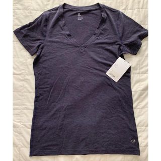 ギャップ(GAP)の未使用タグ付き GapFit Tシャツ(Tシャツ(半袖/袖なし))