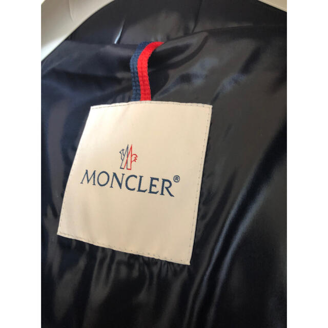 MONCLER(モンクレール)の新品　モンクレール　ダウンジャケット　エストネーション購入サイズ1 メンズのジャケット/アウター(ダウンジャケット)の商品写真