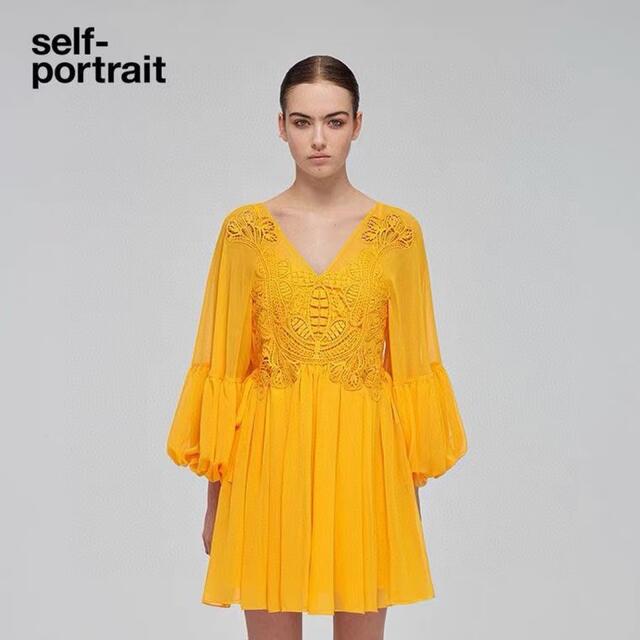 ❤️正規品Selfportrait22新作新品☆黄、白2色ワンピース ドレス