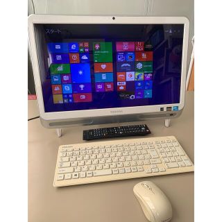 トウシバ(東芝)の【値下】TOSHIBA 一体型パソコン PD712V3GSPW(デスクトップ型PC)