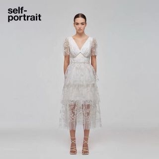 セルフポートレイト(SELF PORTRAIT)の❤️正規品Selfportrait22新作新品★白ロングワンピース　ドレス(ロングワンピース/マキシワンピース)