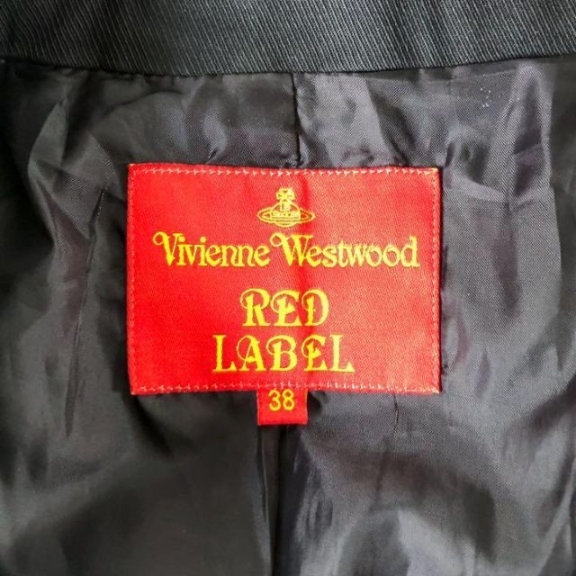 Vivienne Westwood(ヴィヴィアンウエストウッド)の【イタリア製】ヴィヴィアンウエストウッド テーラードジャケット ステッチ 黒 レディースのジャケット/アウター(テーラードジャケット)の商品写真