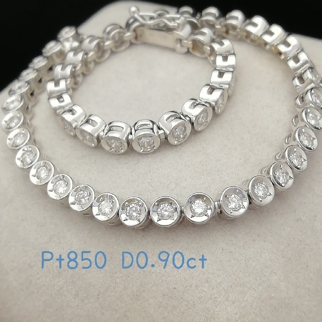 Pt850✨ダイヤ0.90ct✨　テニスブレスレット✨51粒付　✨ブレスレット✨