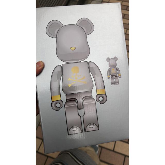 MEDICOM TOY(メディコムトイ)のBE@RBRICK mastermind JAPAN SILVER  ハンドメイドのおもちゃ(フィギュア)の商品写真