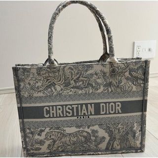 新品 定価44.5万 ディオール DIOR BOOK TOTE ミディアムバッグ