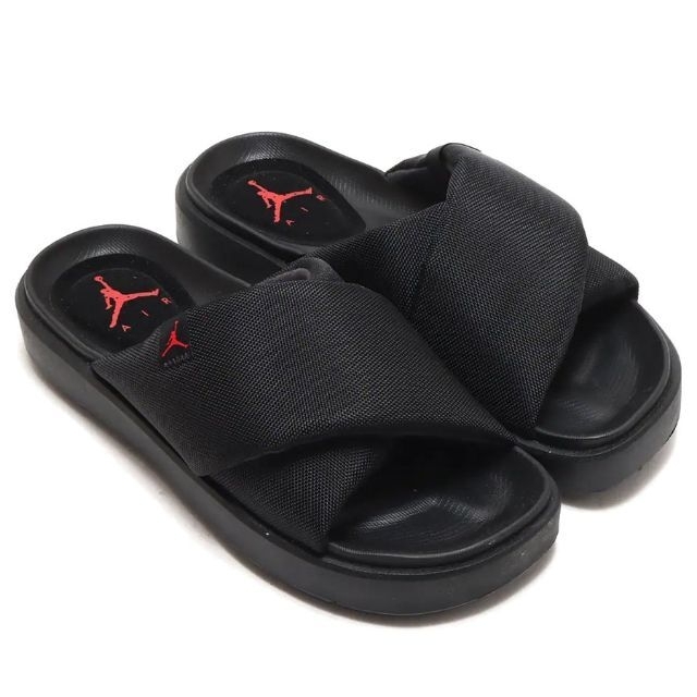 【新品】NIKE　JORDAN SOPHIA SLIDE　ジョーダン　サンダル