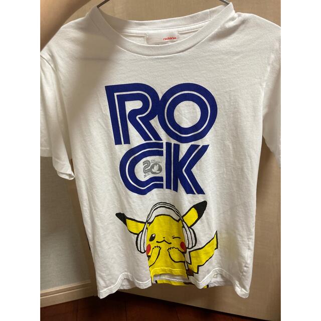 ポケモン(ポケモン)のピカチュウ　ロッキン　tシャツ メンズのトップス(Tシャツ/カットソー(半袖/袖なし))の商品写真