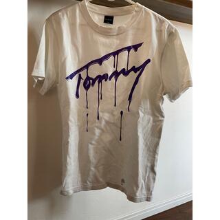 トミー(TOMMY)の1点限り！TOMMY(トミー)Tシャツ  白・紫色 Mサイズ 正規品(Tシャツ/カットソー(半袖/袖なし))