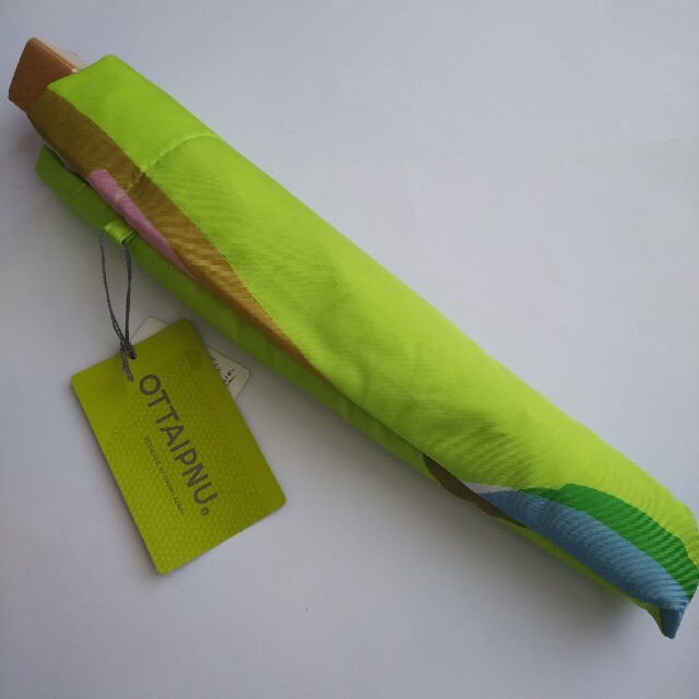 オッタイピイヌ オカピー 緑折りたたみ傘 パステル雨傘  スズキマサル レディースのファッション小物(傘)の商品写真