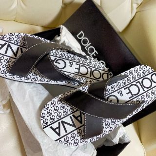 1回着用 D&Gサンダル-