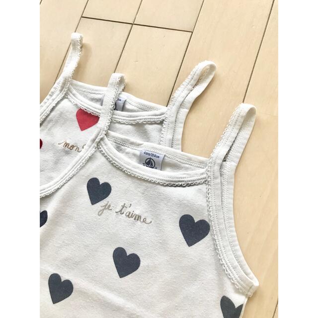 PETIT BATEAU(プチバトー)のPETIT BATEAU ハート柄 キャミソール  2枚SET(4a) キッズ/ベビー/マタニティのキッズ服女の子用(90cm~)(下着)の商品写真