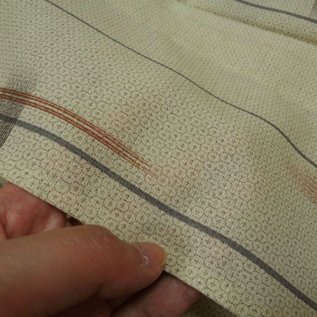夏着物　蒸栗色にこまかな亀甲模様　洗える小紋 レディースの水着/浴衣(着物)の商品写真