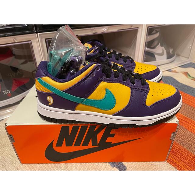 NIKE WMNS Dunk Lisa Leslie 23.5cmレディース