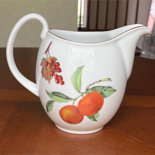 Royal Worcester(ロイヤルウースター)の【レア美品】ロイヤルウースター★イヴシャム★ウォータージャグ インテリア/住まい/日用品のキッチン/食器(食器)の商品写真