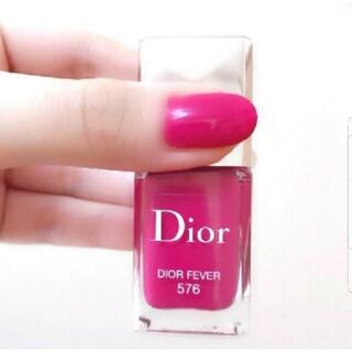 ディオール(Dior)の✤Dior✤ヴェルニネイルエナメル No.５７６DIOR FEVER 限定色(マニキュア)