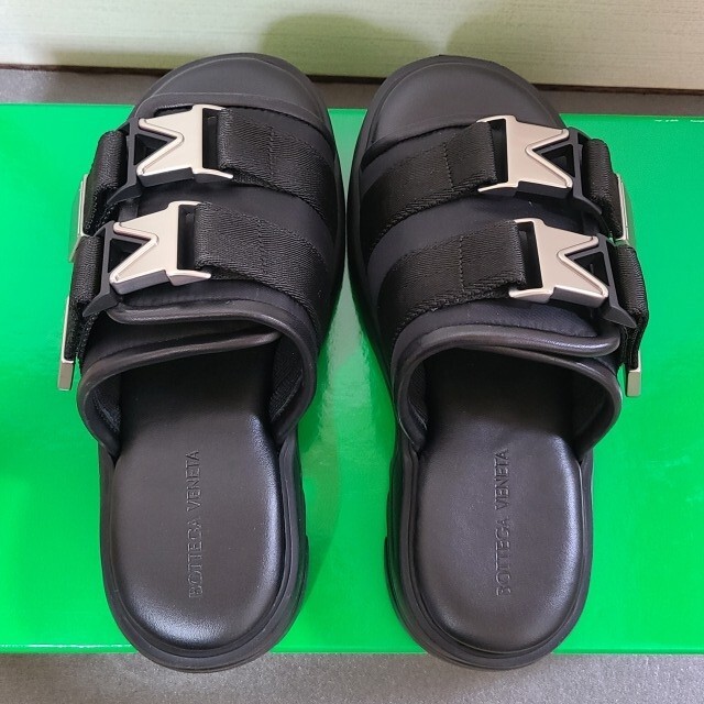 Bottega Veneta - 【新品】BOTTEGA VENETA フラッシュ サンダル 41の Bottega Veneta - 【新品】BOTTEGA VENETA フラッシュ サンダル 41の