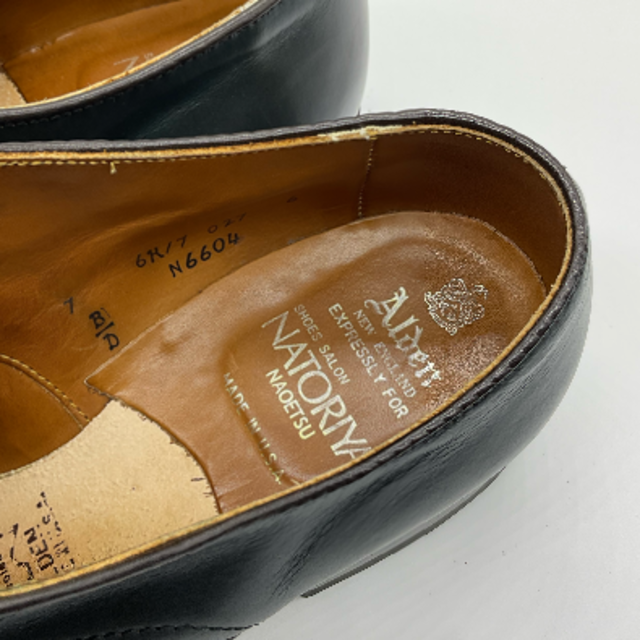 Alden(オールデン)のALDEN オールデン　クロムエクセル　V-tip　7d メンズの靴/シューズ(ドレス/ビジネス)の商品写真