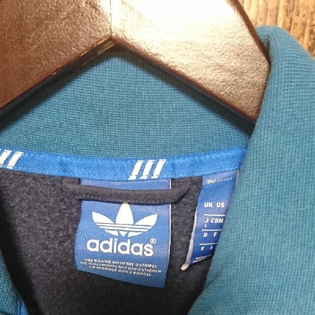 adidas(アディダス)のadidasフルジップ メンズのトップス(スウェット)の商品写真