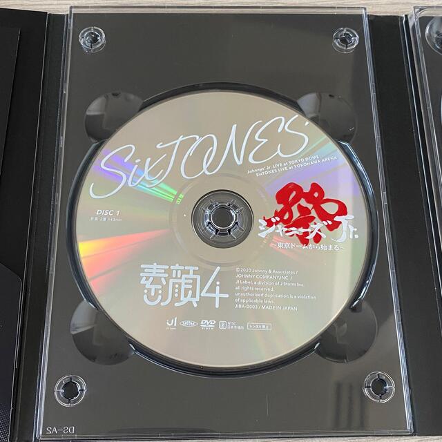 SixTONES(ストーンズ)の【正規品】素顔4 SixTONES版 エンタメ/ホビーのDVD/ブルーレイ(アイドル)の商品写真