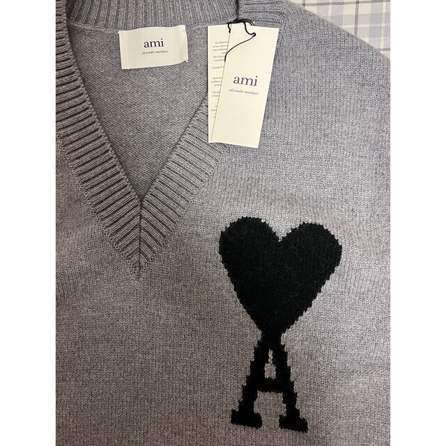 ami - 【全新美品】Ami de Coeur ニットベスト ロゴ ベストLの ami - 【全新美品】Ami de Coeur ニットベスト ロゴ ベストLの