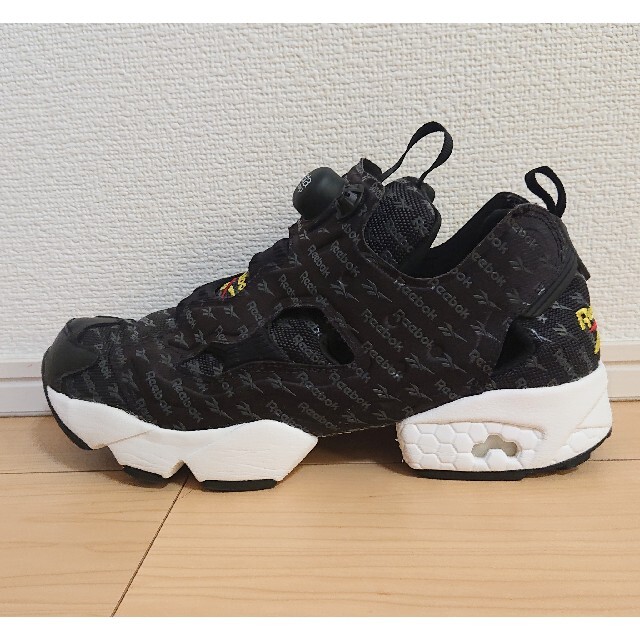 Reebok - 24.5 良品 Reebok INSTA PUMP FURY OG 黒の通販 by チャリ坊 ...